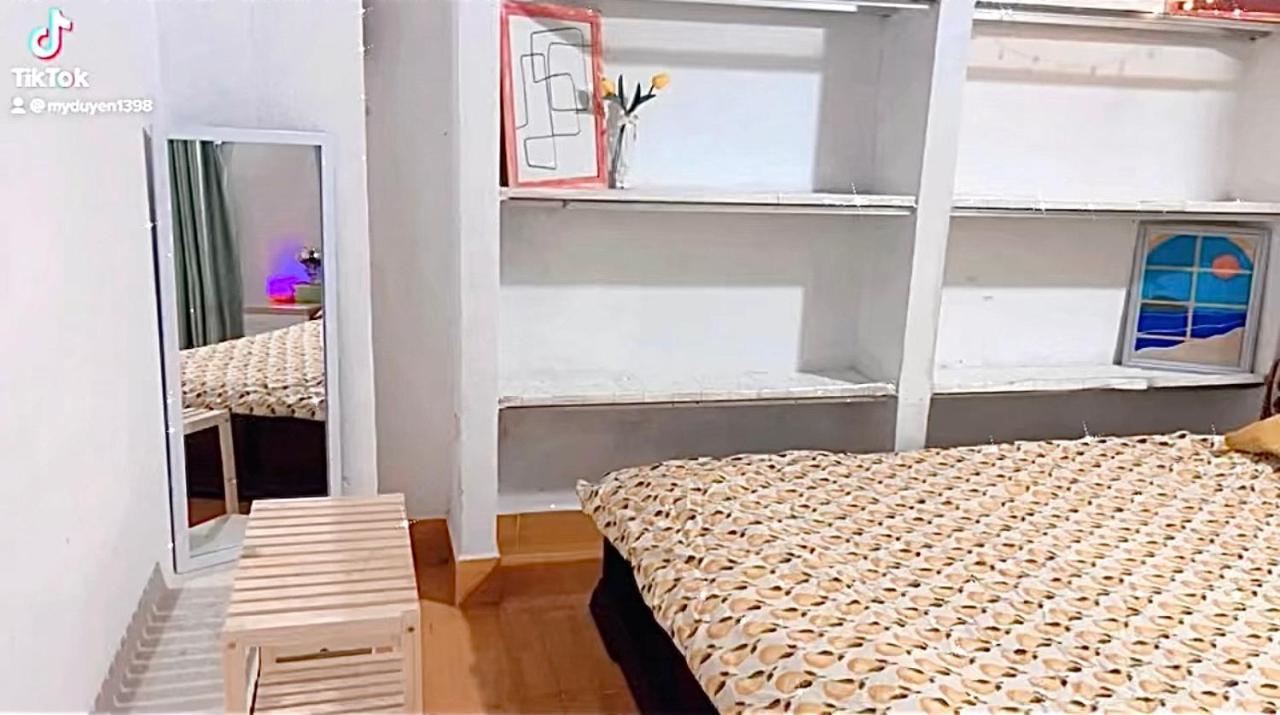 AURA HOMESTAY Gò Vấp Khách sạn hẻo lánh
